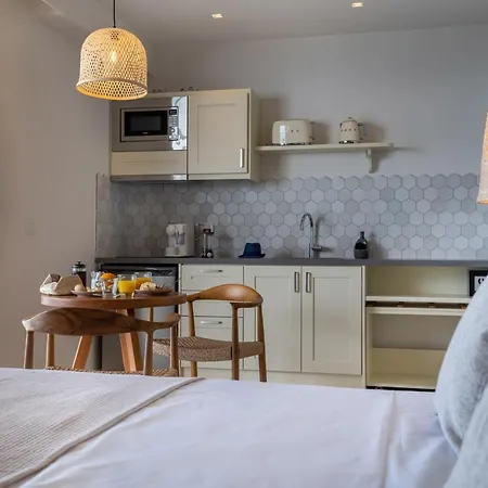 Thea Beachfront In Lourdas Apartamento *