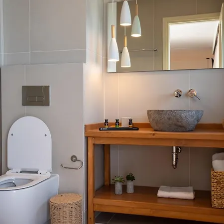 Apartamento Thea Beachfront In Lourdas