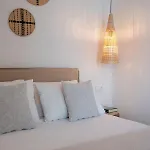 Lorraine's Boutique Lourdata (Kefalonia)