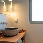 Lorraine's Boutique Apartment