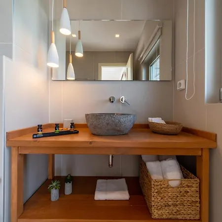 Lorraine'S Boutique Suites Appartamento