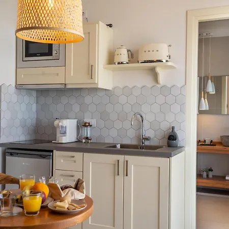 Lorraine'S Boutique Suites Lourdata (Kefalonia)