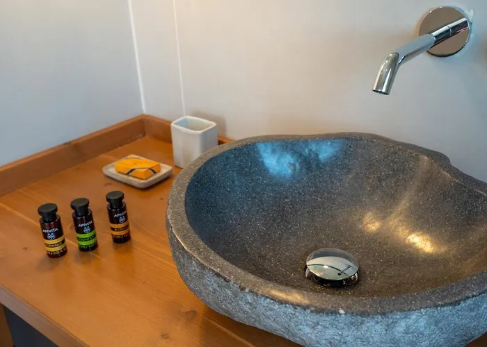 Lorraine's Boutique Apartamento Lourdata (Kefalonia)