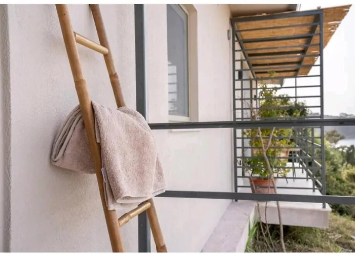 Lorraine's Boutique Apartamento Lourdata (Kefalonia)