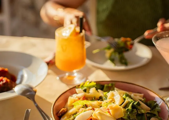 Lorraine's Boutique * Lourdata (Kefalonia)